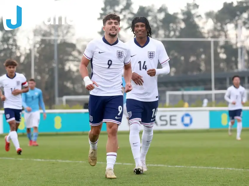 U17 Anh vượt trội hơn U17 Venezuela rất nhiều (Ảnh: ESPN) U17 Anh vượt trội hơn U17 Venezuela rất nhiều (Ảnh: ESPN)